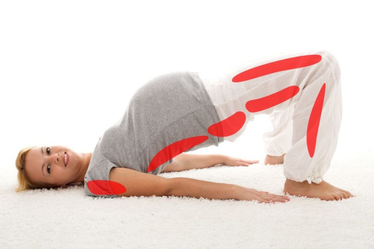 Yoga bầu hỗ trợ tiêu hóa.