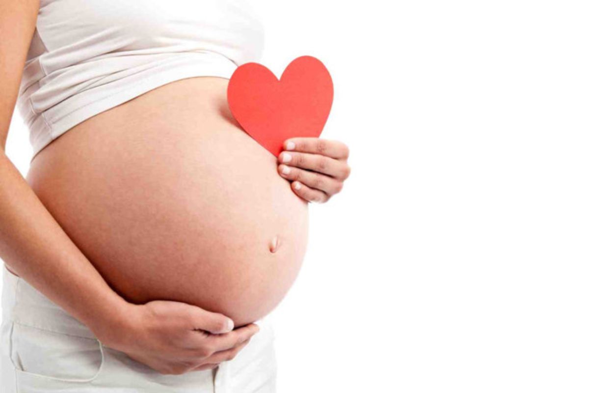 Định nghĩa lại cái đẹp thay vì làm đẹp khi mang thai.